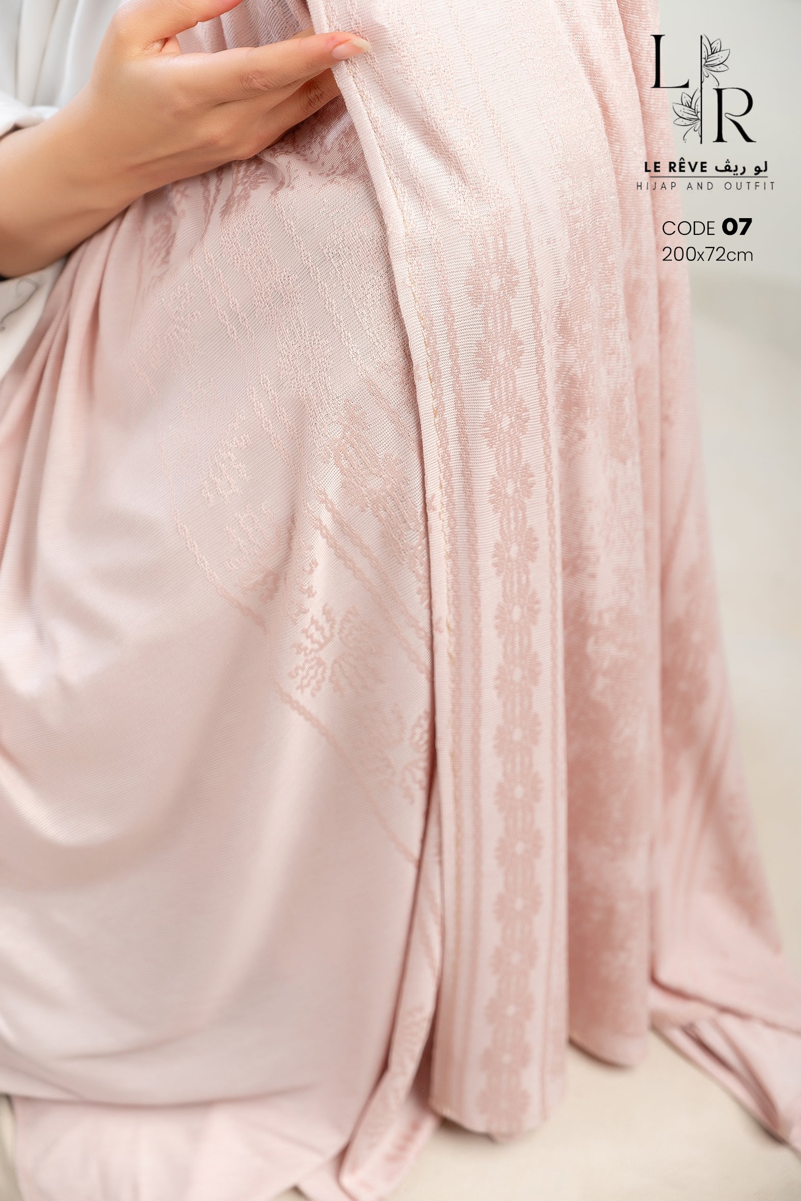 Kuwaiti Scarf
